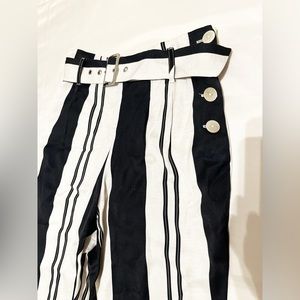 TOPSHOP Black & White Striped Dress Pants Women’s Size 2